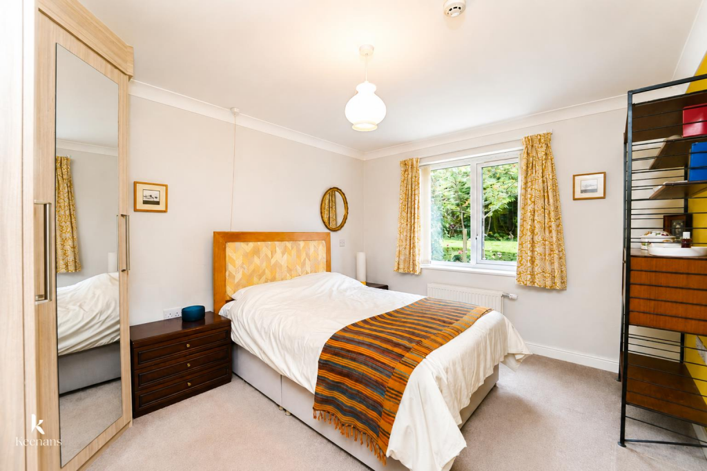 Apartment in Blackburn - More