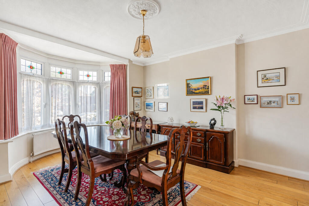 House in London - View 4