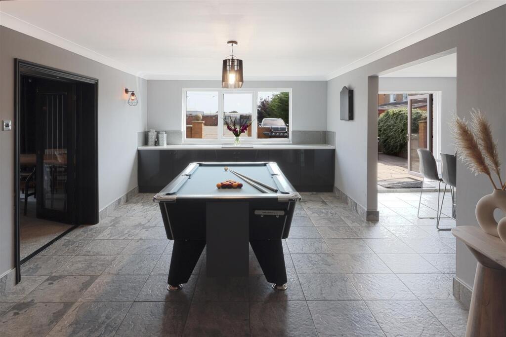 House in Newcastle upon Tyne - More