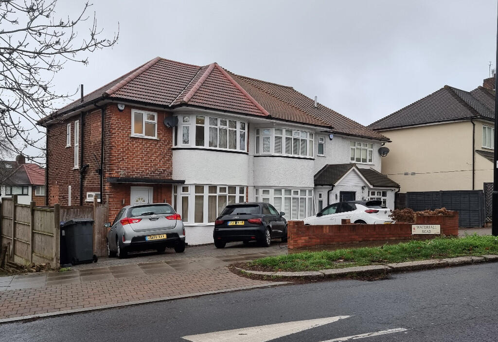 Main image of property: Waterfall Road, London, N14