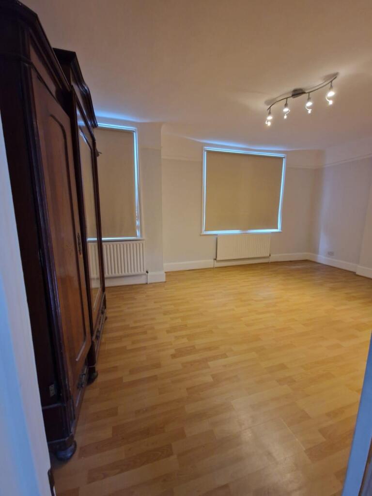 House in London - More
