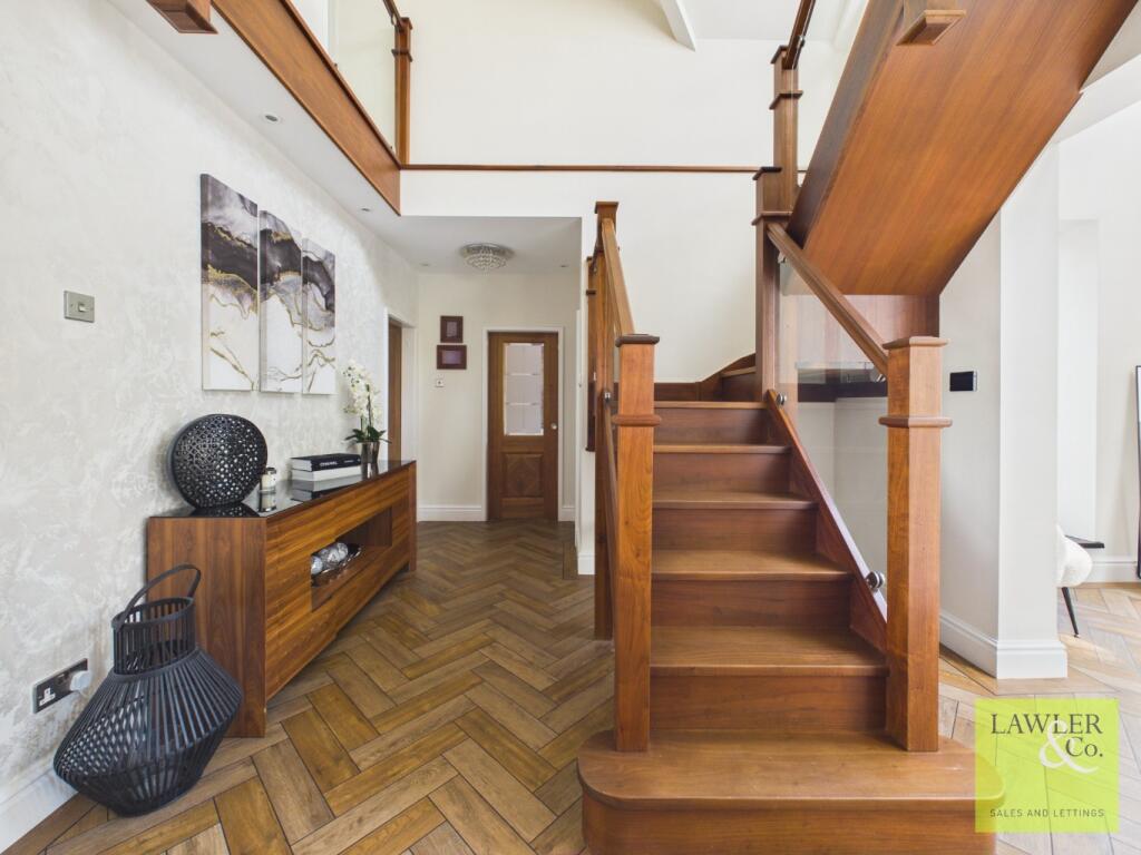 House in Tameside, Cheetham Fold - More