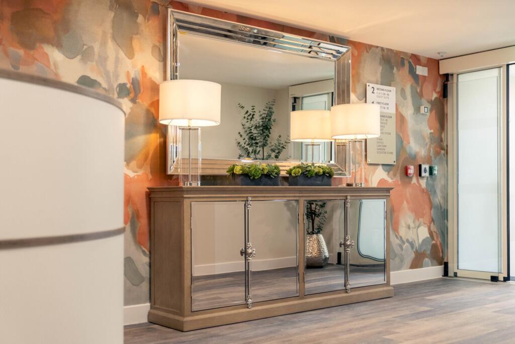 Main image of property: 46 New Road,
Tadley,
RG26