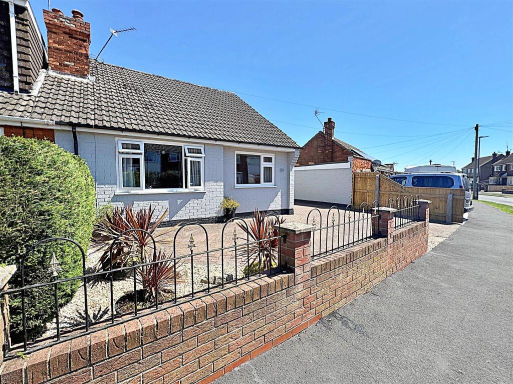 Main image of property: Keith Crescent, Laceby, Grimsby, N.E. Lincs, DN37 7HQ