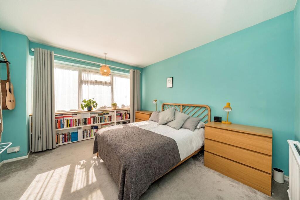 Apartment in London, Horn Park - View 5