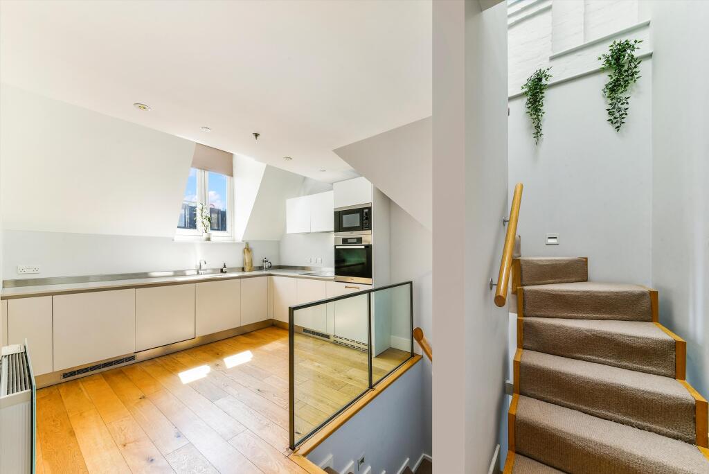 Apartment in London - View 4