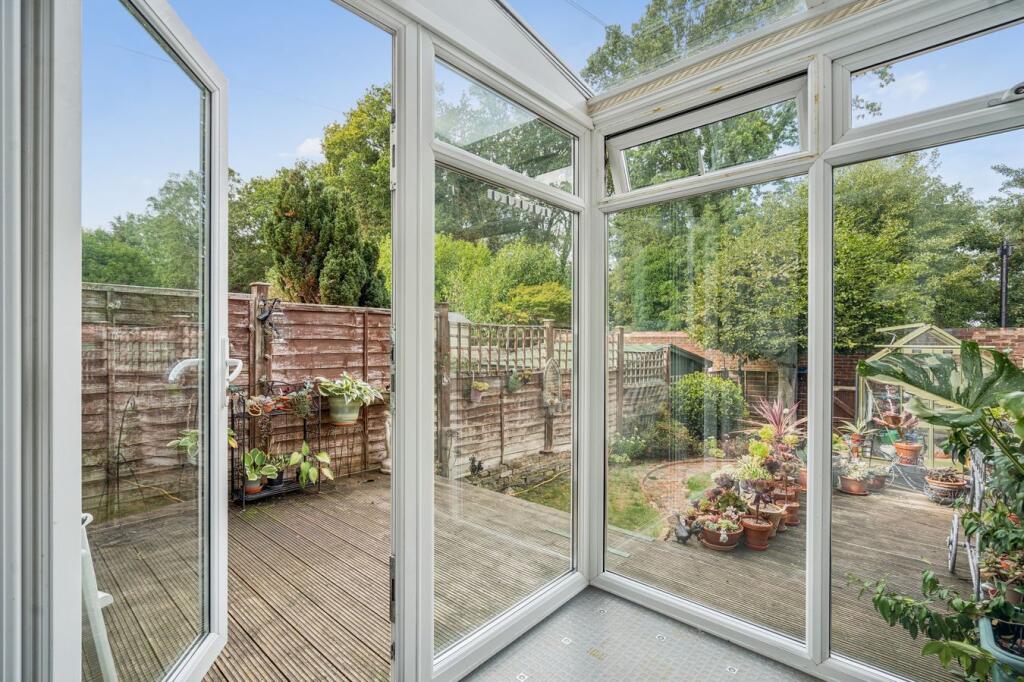 House in Farnham Common, Hedgerley Hill, Hedgerley - View 5