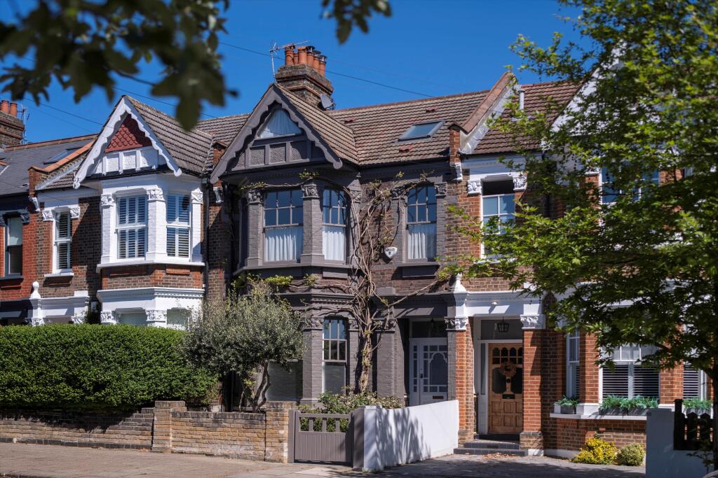 Main image of property: Crediton Road, London, NW10