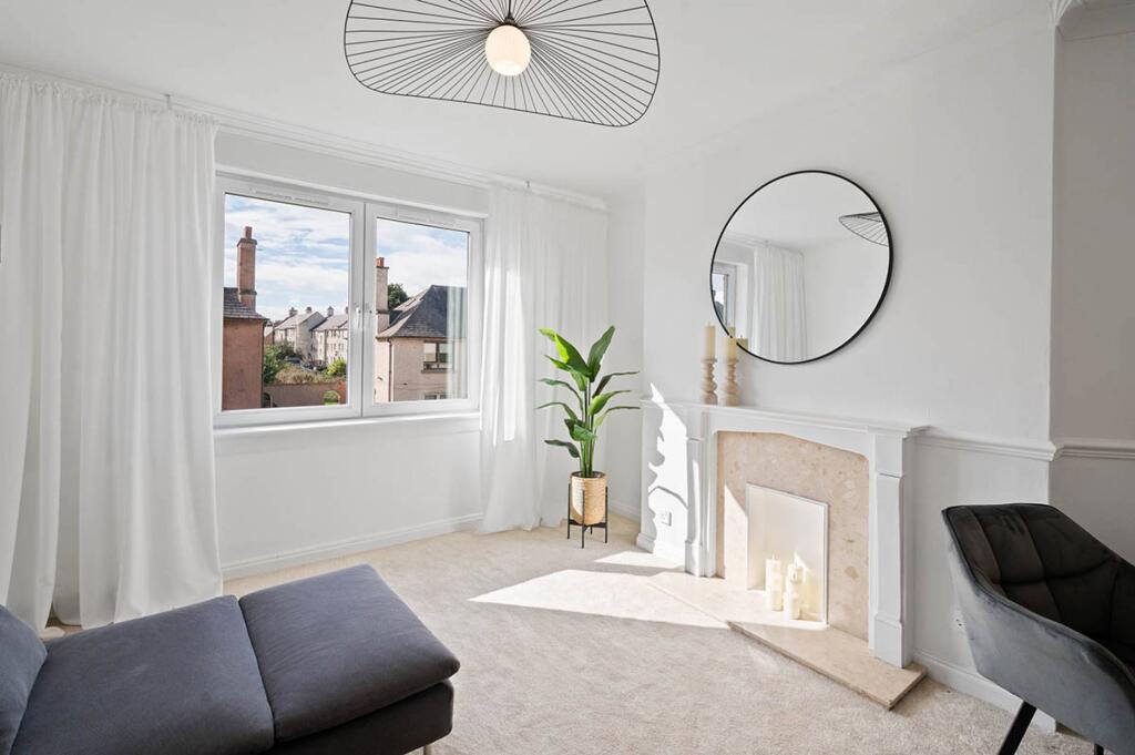 Apartment in Edinburgh - View 4