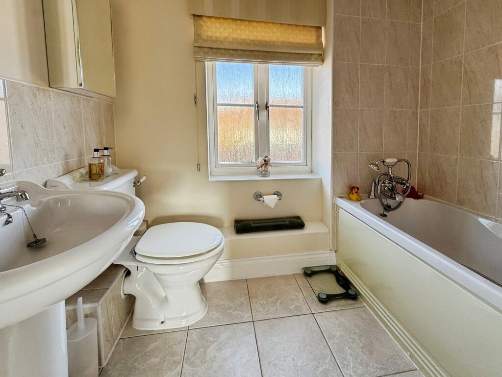 Additional image 10 of Devon Mead, Hatfield, AL10