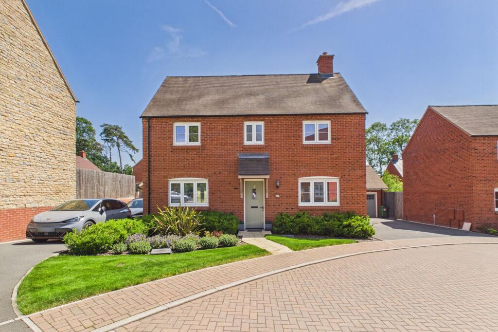 House in Towcester, West Northamptonshire