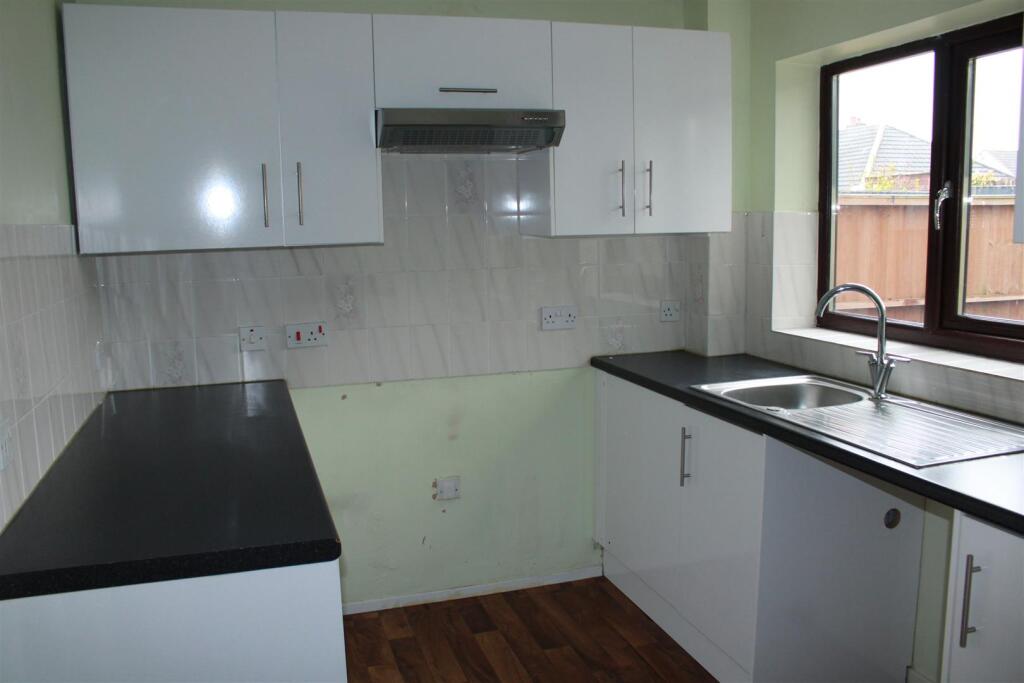House in Wolverhampton - View 5