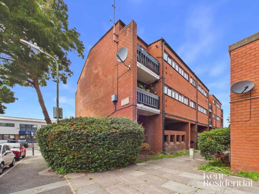 Main image of property: Waterloo Street, Maidstone, ME15