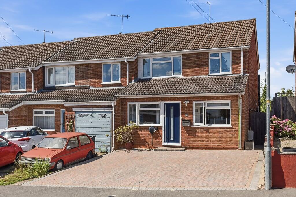 Main image of property: Kipling Close, Beechwood Park, Worcester, WR3