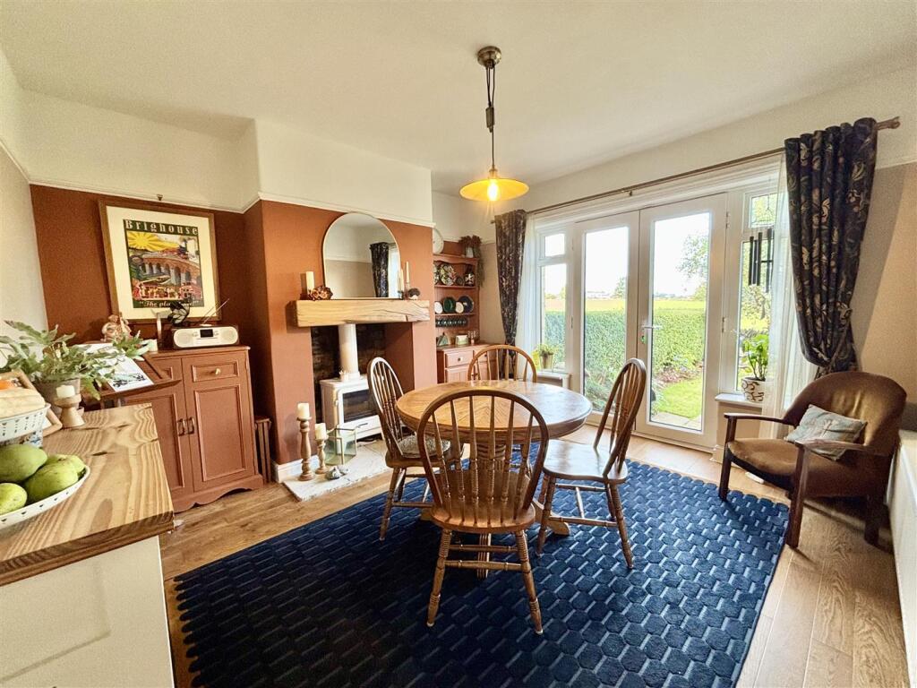 Additional image 5 of Fieldway, Clayton, Bradford