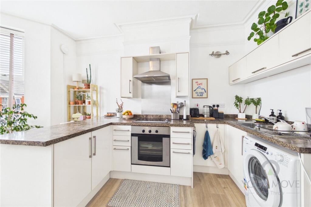 Apartment in Northampton - View 2