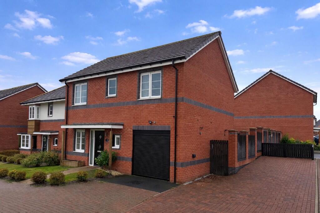 Main image of property: Conqueror Way, Pontefract, West Yorkshire, WF8