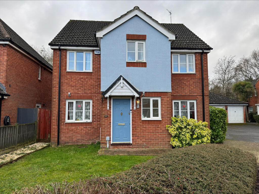 Main image of property: Waltham Close