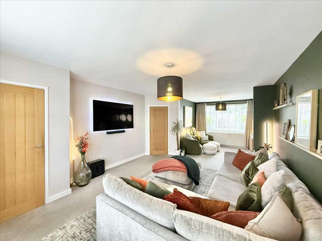 House in Rushcliffe, Cotgrave - View 2