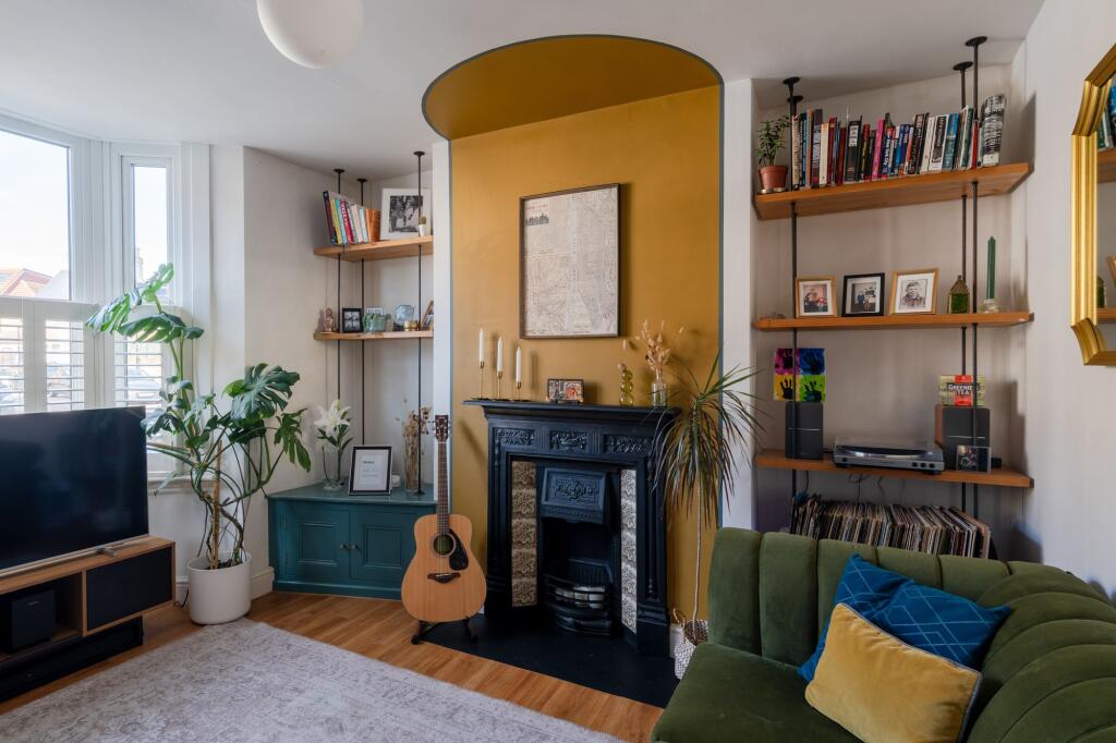 Main image of property: Melford Road, Leytonstone, London, E11