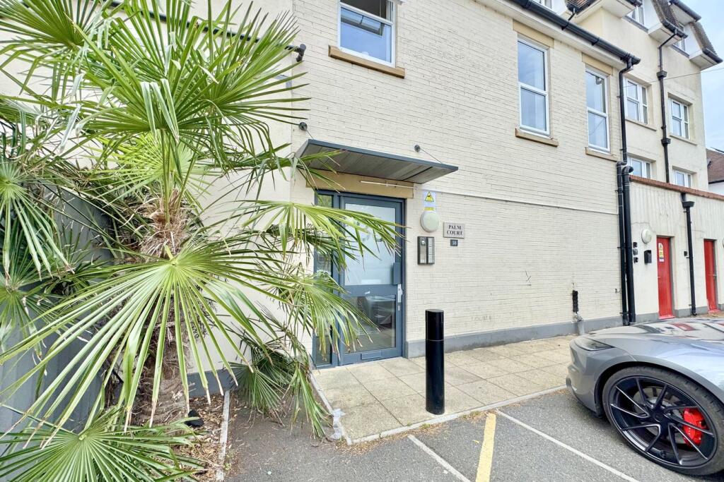 Christchurch Road, Bournemouth, BH1 - View 2