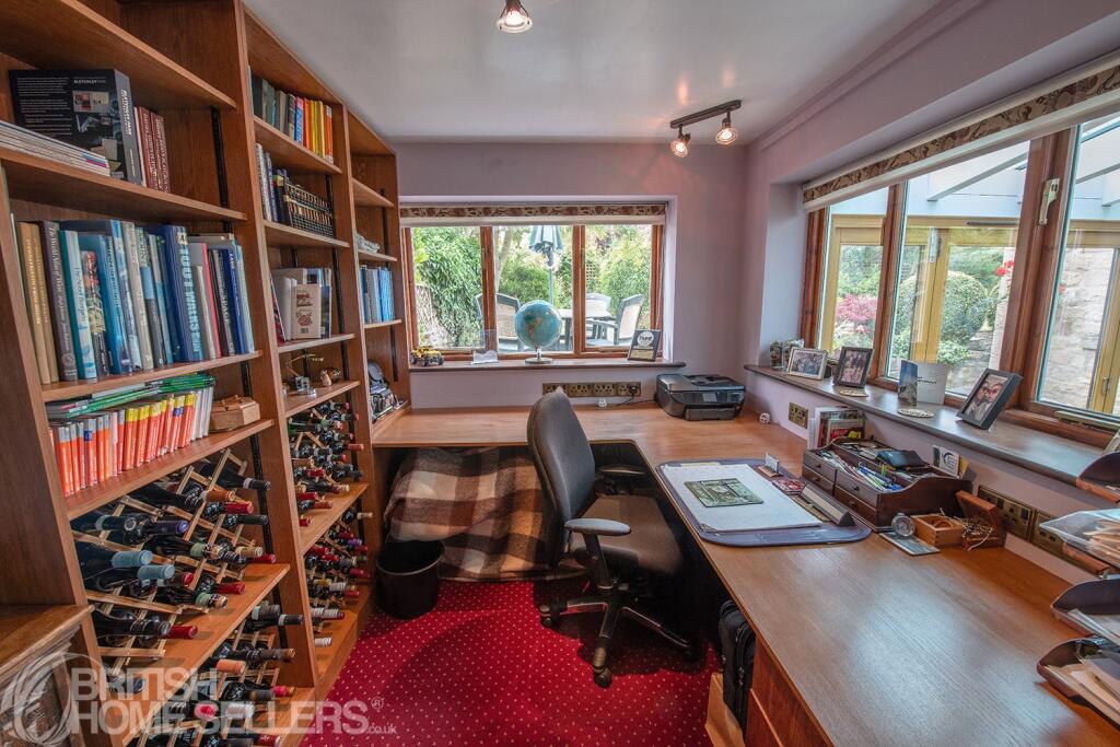 House in Melsonby - More