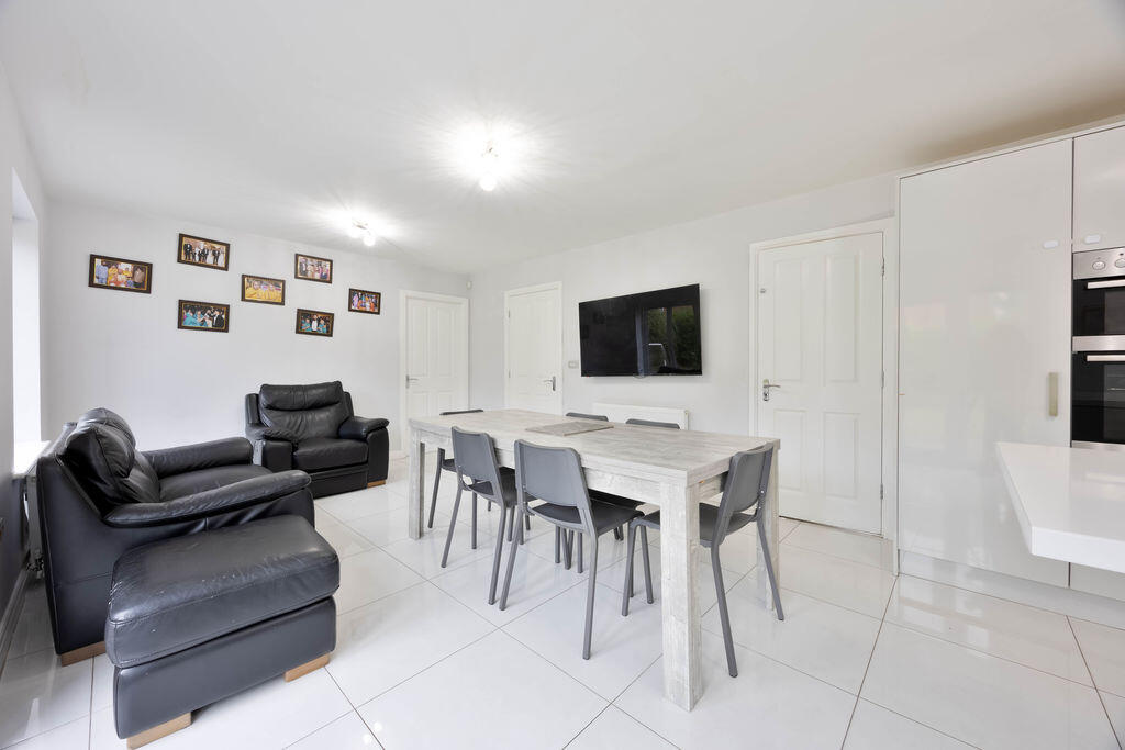 House in Wigan, Greater Manchester - More