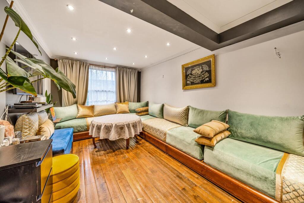 Main image of property: Old Town, Clapham, London, SW4