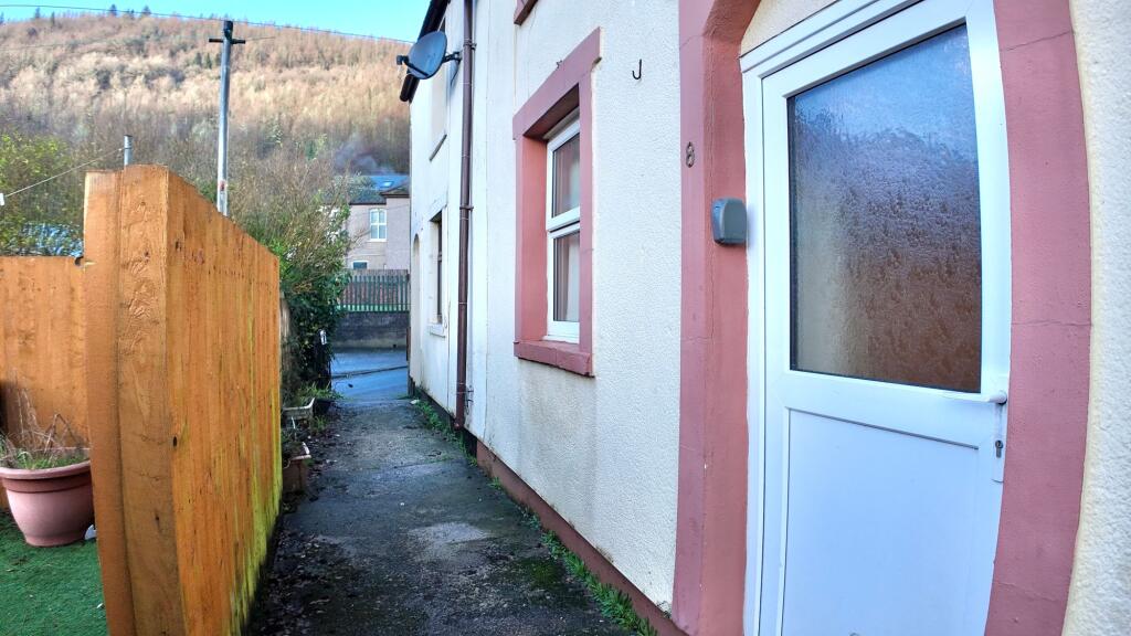 Woodland Terrace, Abercarn, NP11 - View 6