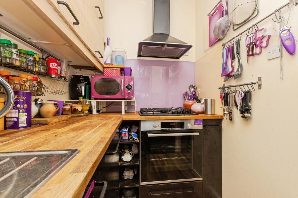 Cuthbertson Street, Glasgow, G42 photo 4
