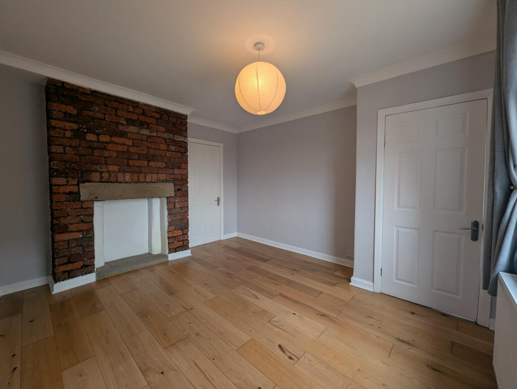 House in Wakefield - View 3