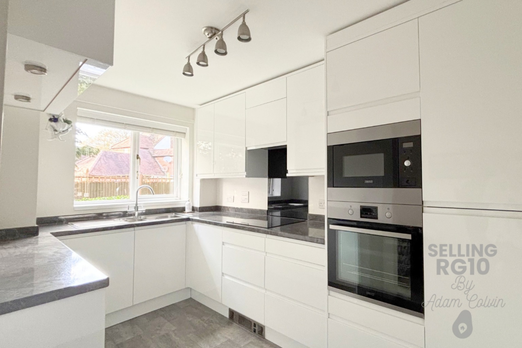 Apartment in Twyford, Wokingham - View 5