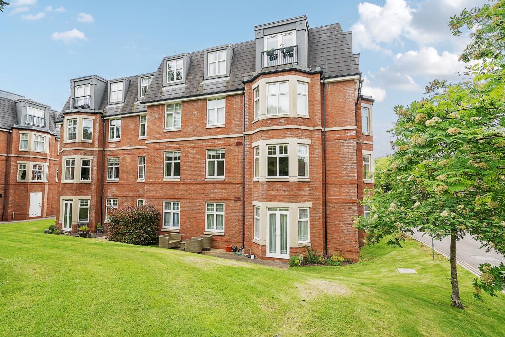 Main image of property: Vivary House, KInglake Drive, Taunton, TA1
