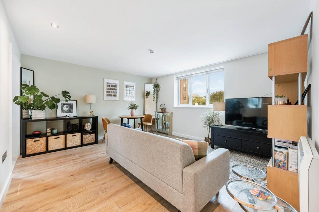 1-bed flat on Booth House, High Street, Brentford Lock, £319,950