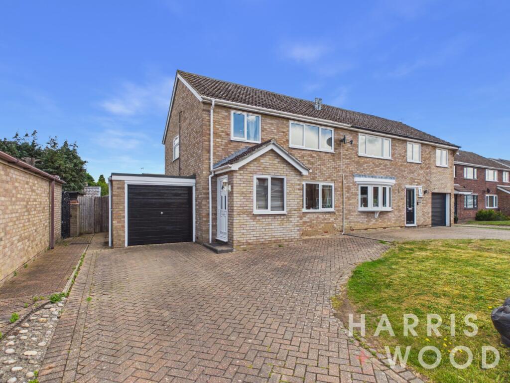 3-bed semi-detached on Winstree Close, Layer-De-La-Haye, Colchester, Essex, CO2, £350,000