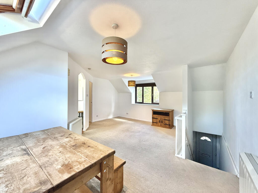 House in London - View 3