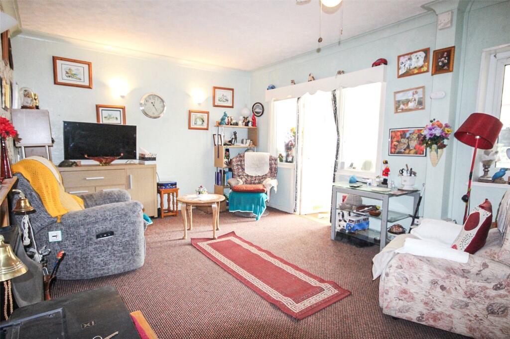 Stagsden Road, Bromham, Bedford, Bedfordshire, MK43 photo 2