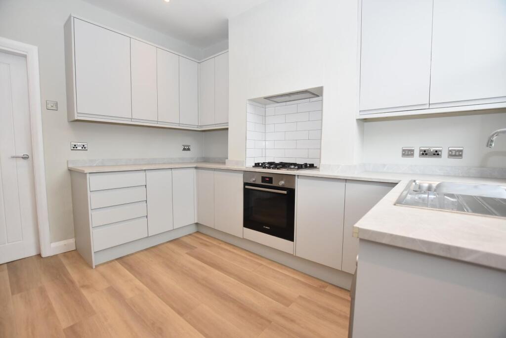 House in Chesterfield, Boythorpe - View 4