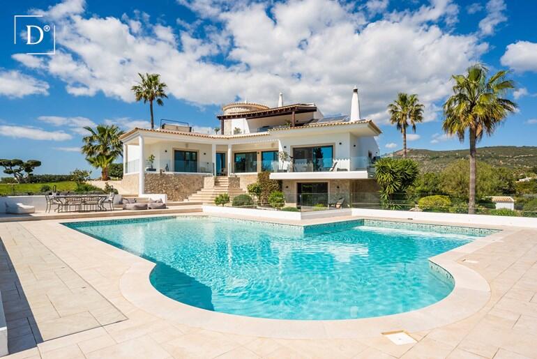 Main image of property: Algarve, Moncarapacho