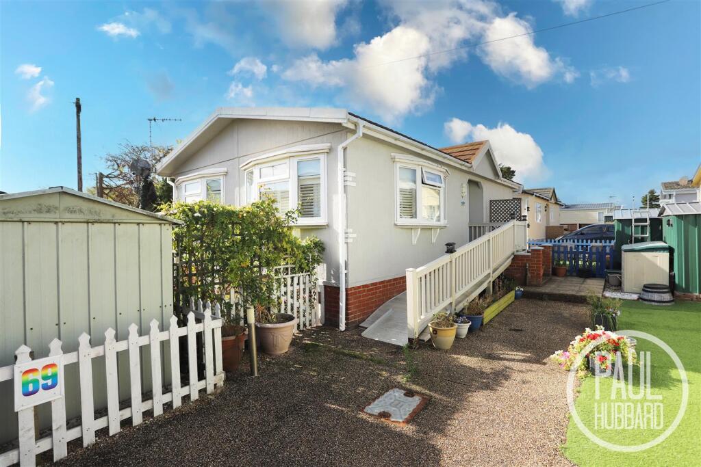 Main image of property: Arbor Lane, Pakefield, NR33