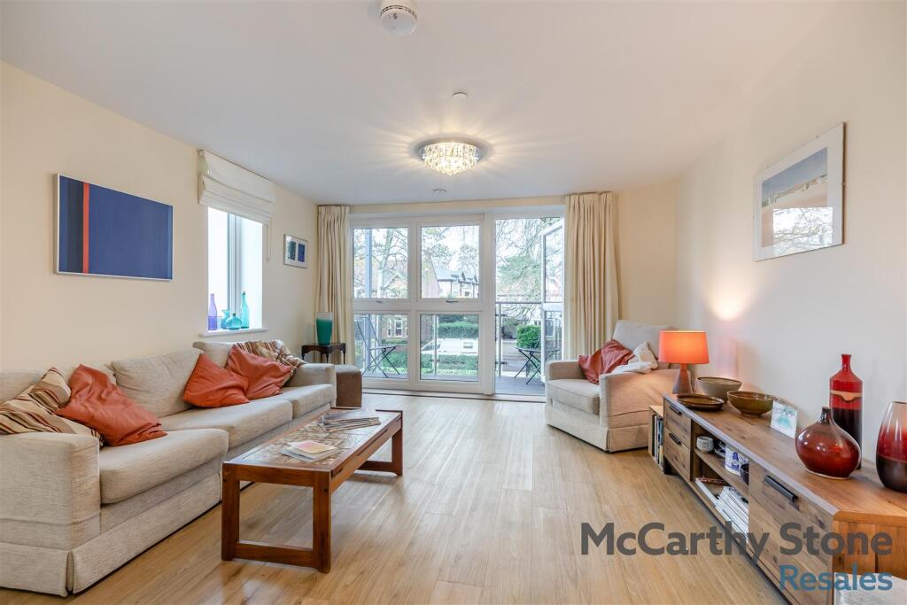 Lawson Grange, Holly Road North, Wilmslow, Cheshire East photo 2