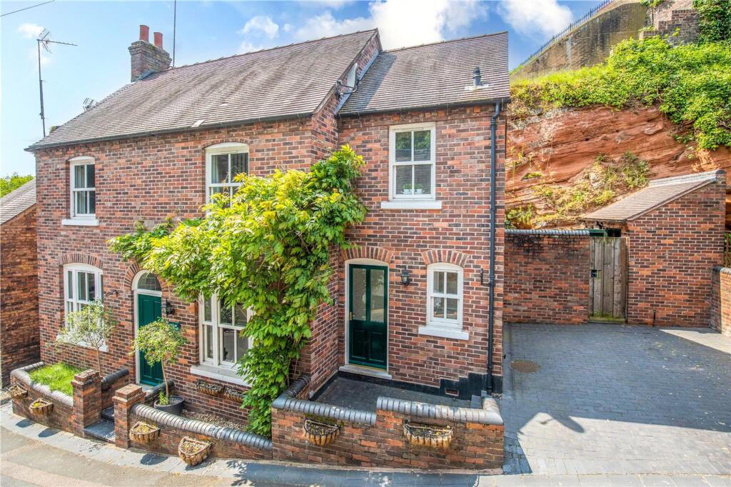 5-bed detached on Railway Street, Bridgnorth, WV16, £499,950