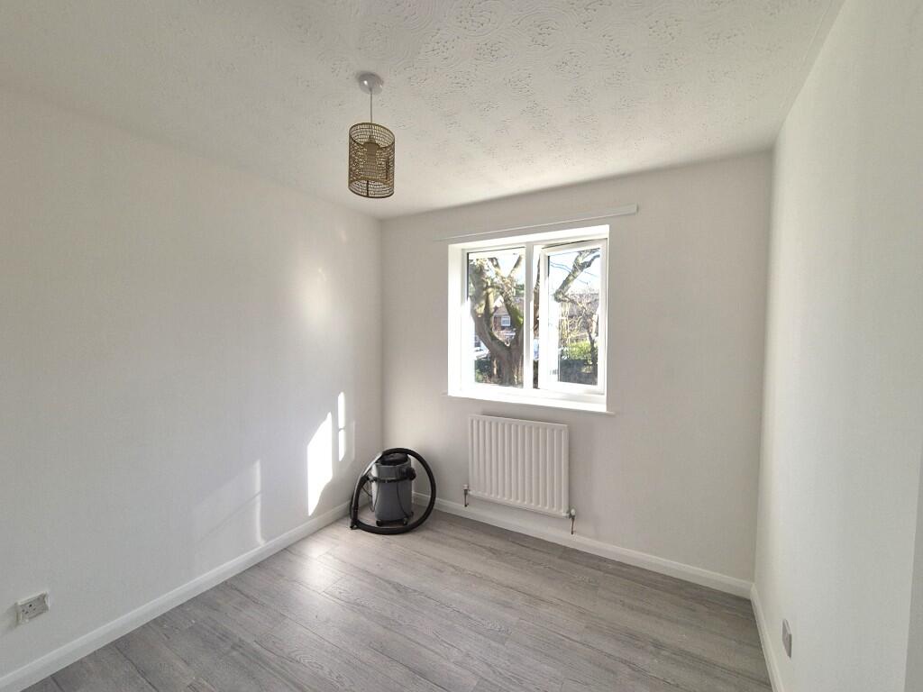 Additional image 8 of Five Oaks, Sandifield, Hatfield, Hertfordshire, AL10