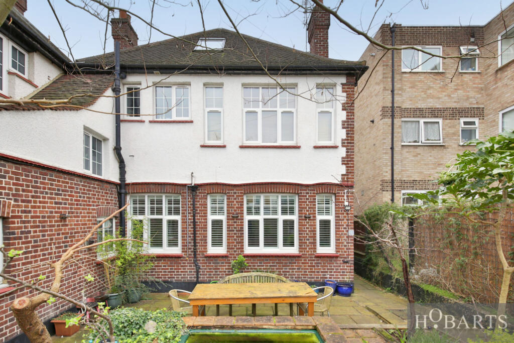 Main image of property: Chilton Court, truro road, N22