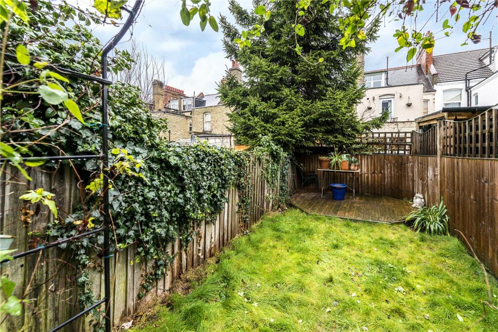 Property photo 8