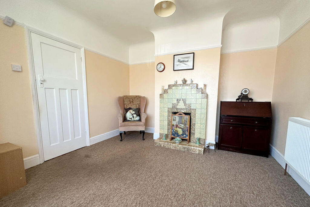 House in Portsmouth - View 5