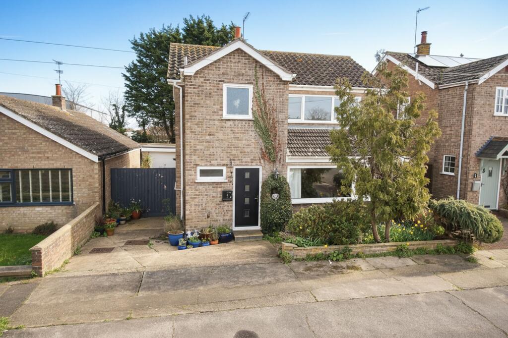 Main image of property: Speedwell Close, Lowestoft
