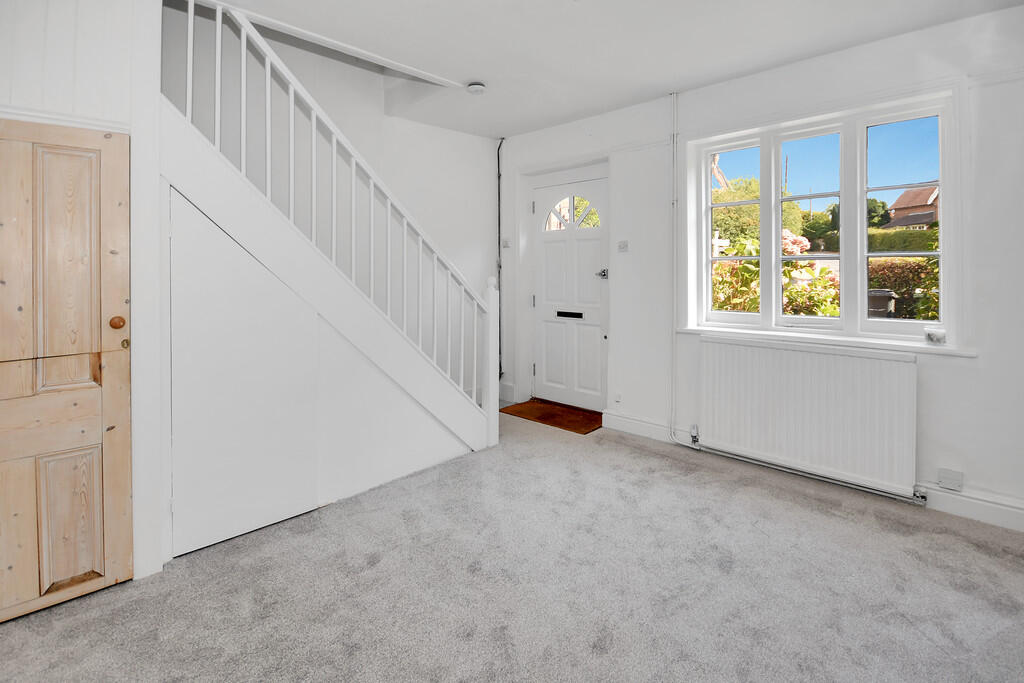 House in Tonbridge - More