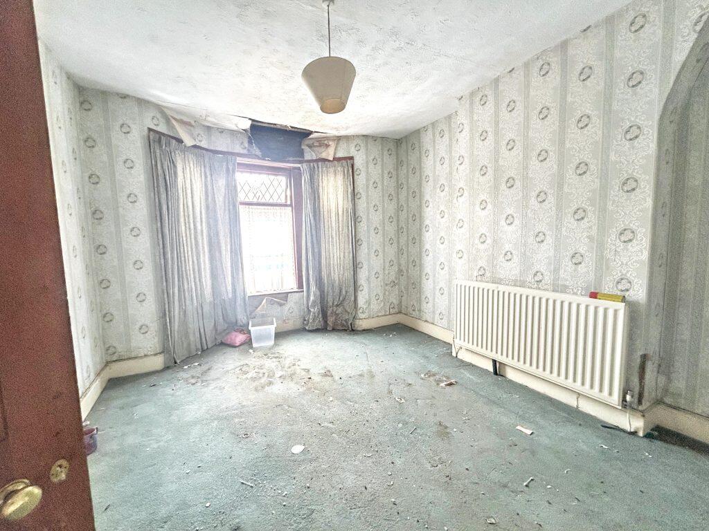 House in Wirral, Liverpool City Region - More