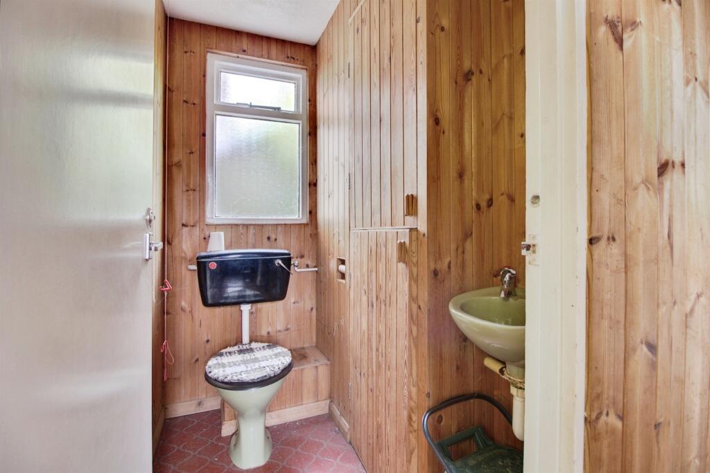 Additional image 14 of Barn Close, Welwyn Garden City